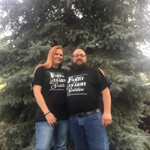 Meet your Posher, Lisa - Picture 2 of 10